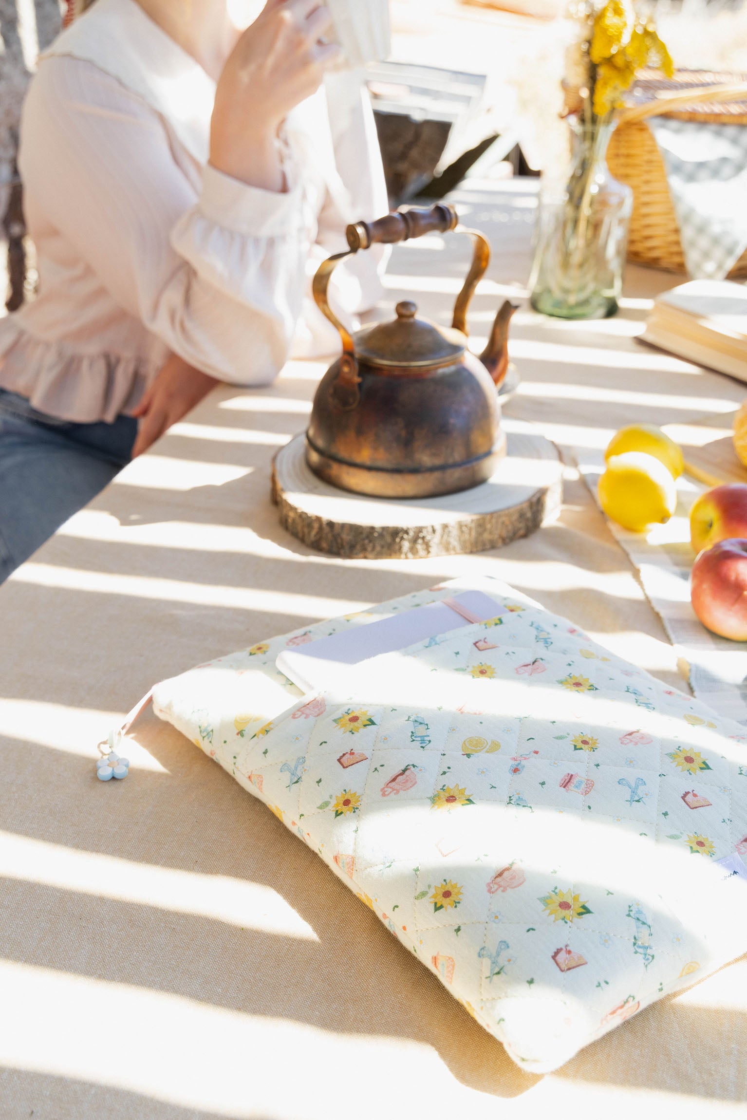 14" LAPTOP CASE - COTTAGECORE 🌻