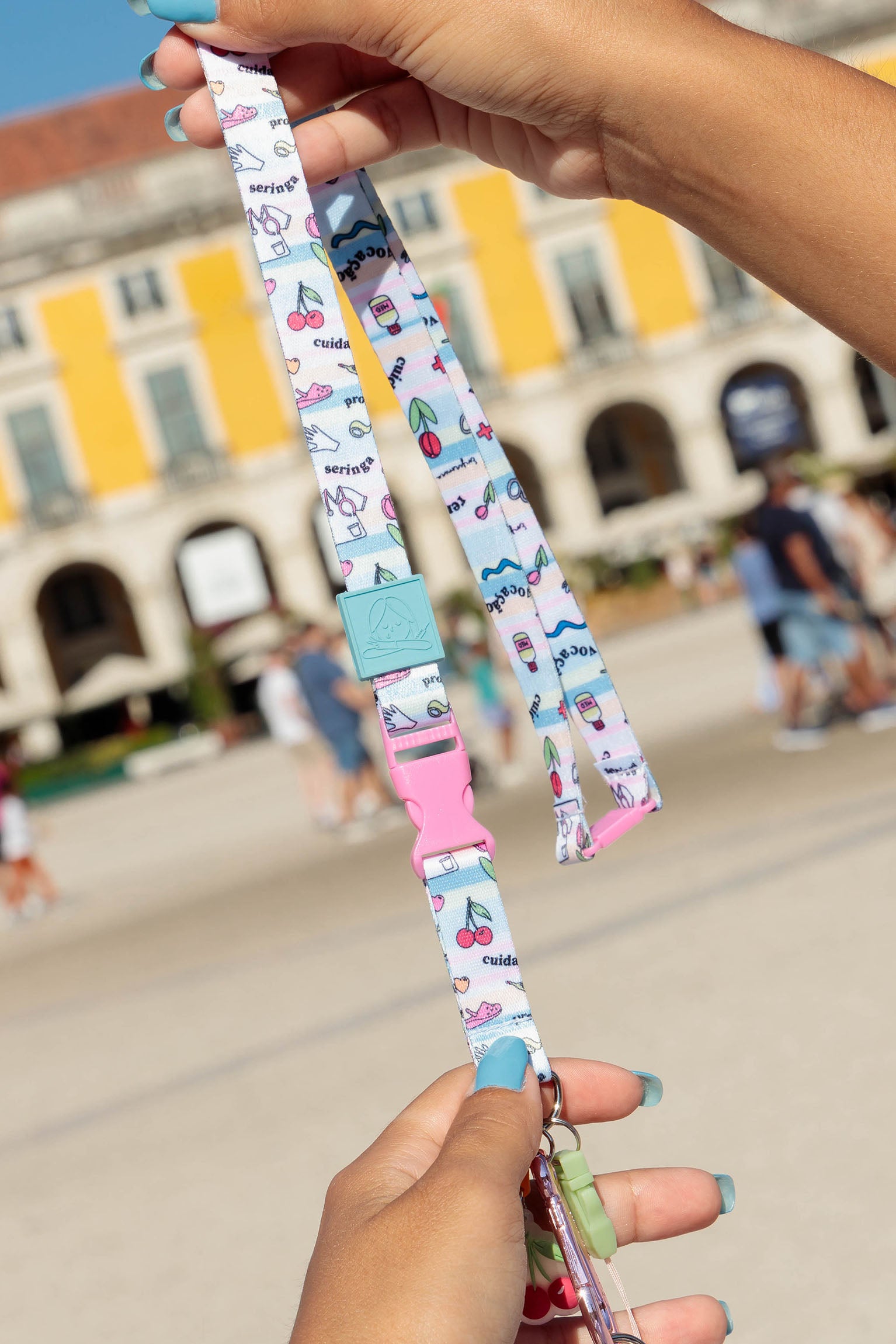 LANYARD CHARM - SERINGA E VOCAÇÃO 🍒