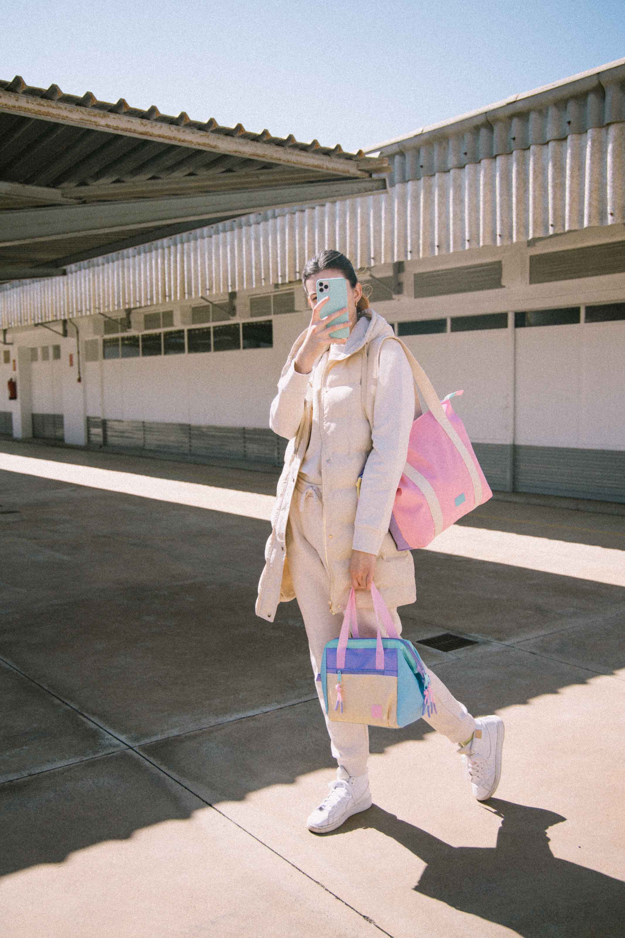 NEVERITA ASAS COLORBLOCK