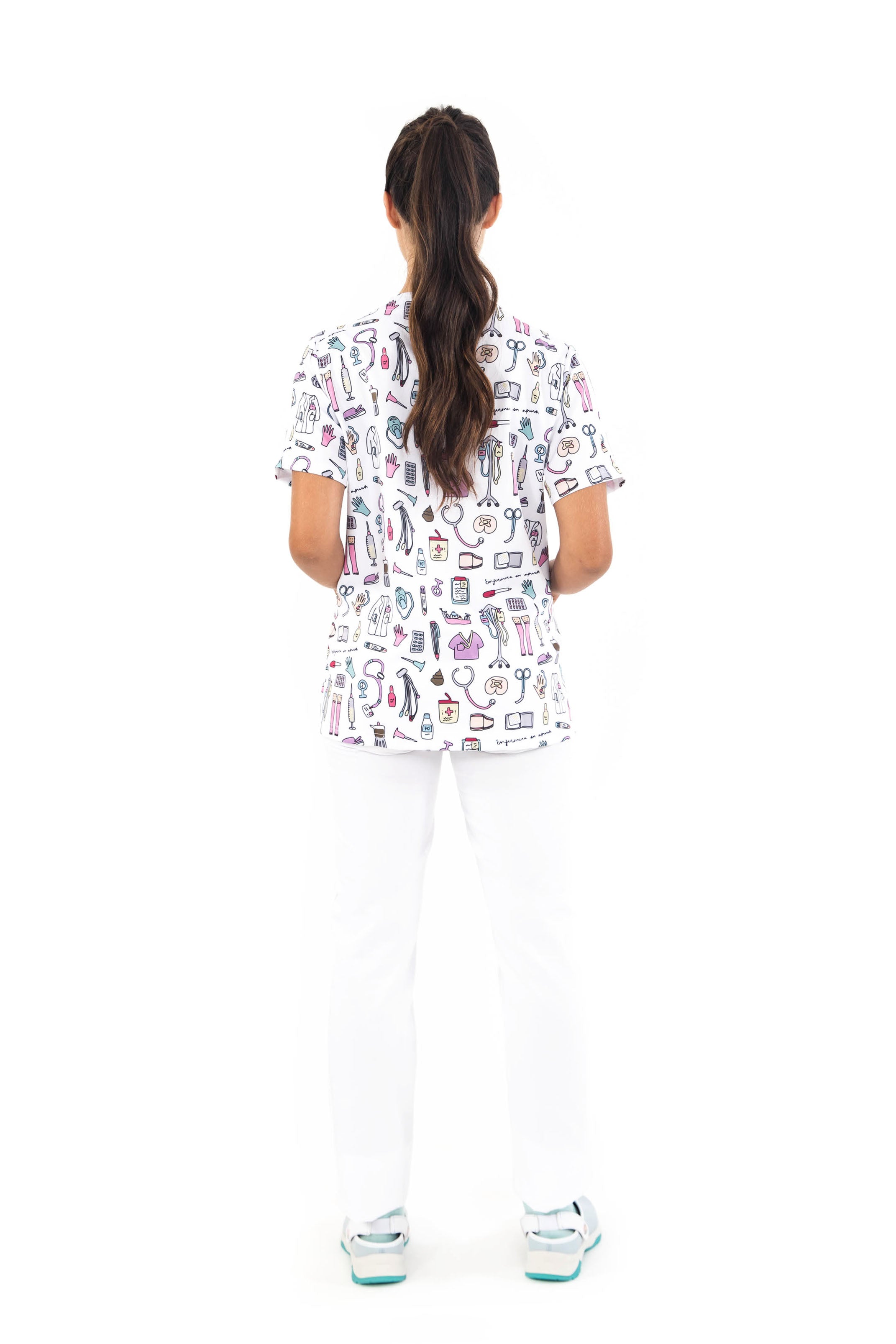 CAMISETA PIJAMA COSAS DE ENFERMEROS - BLANCO