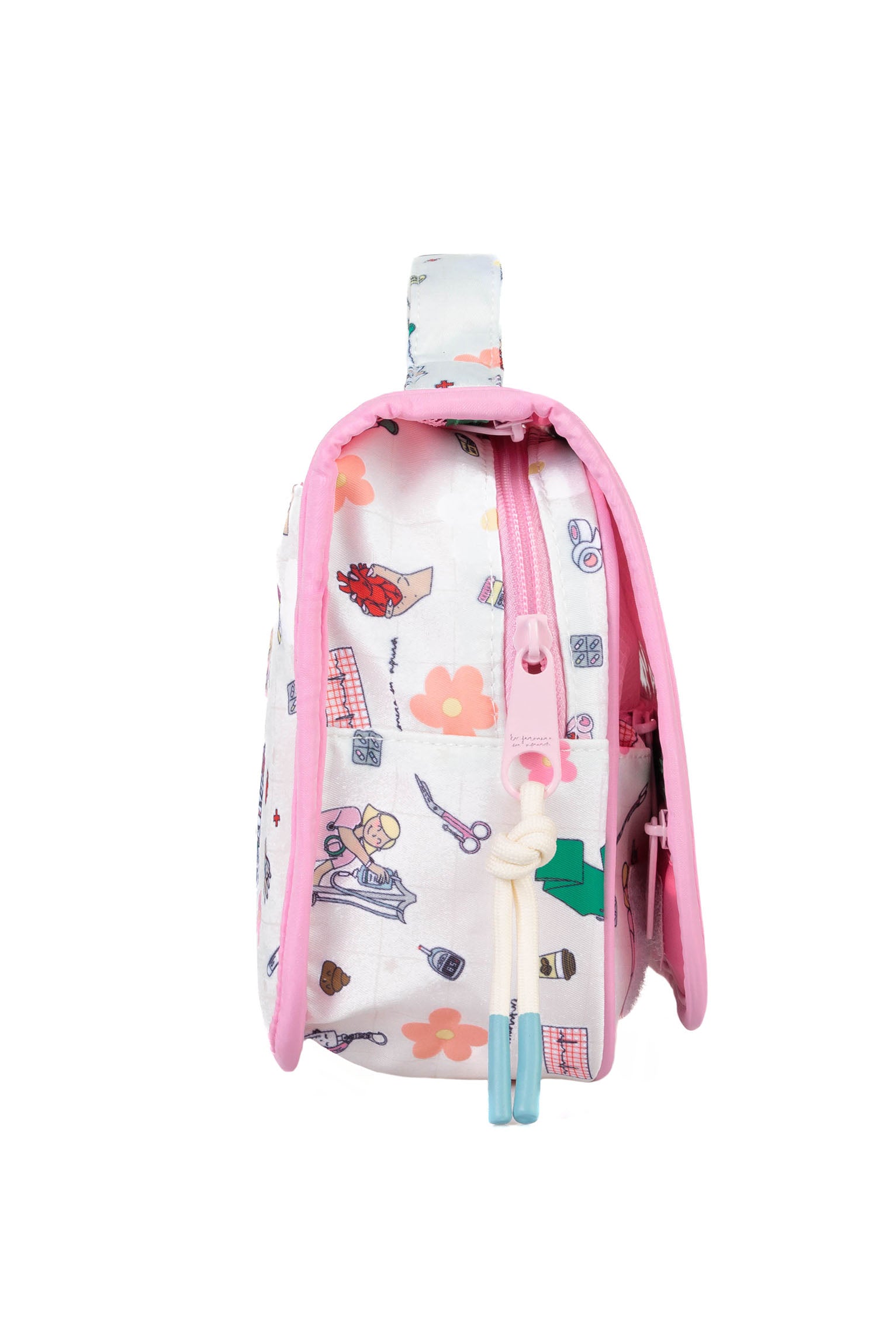 HANGING VANITY CASE - CUTE NURSING 🧸