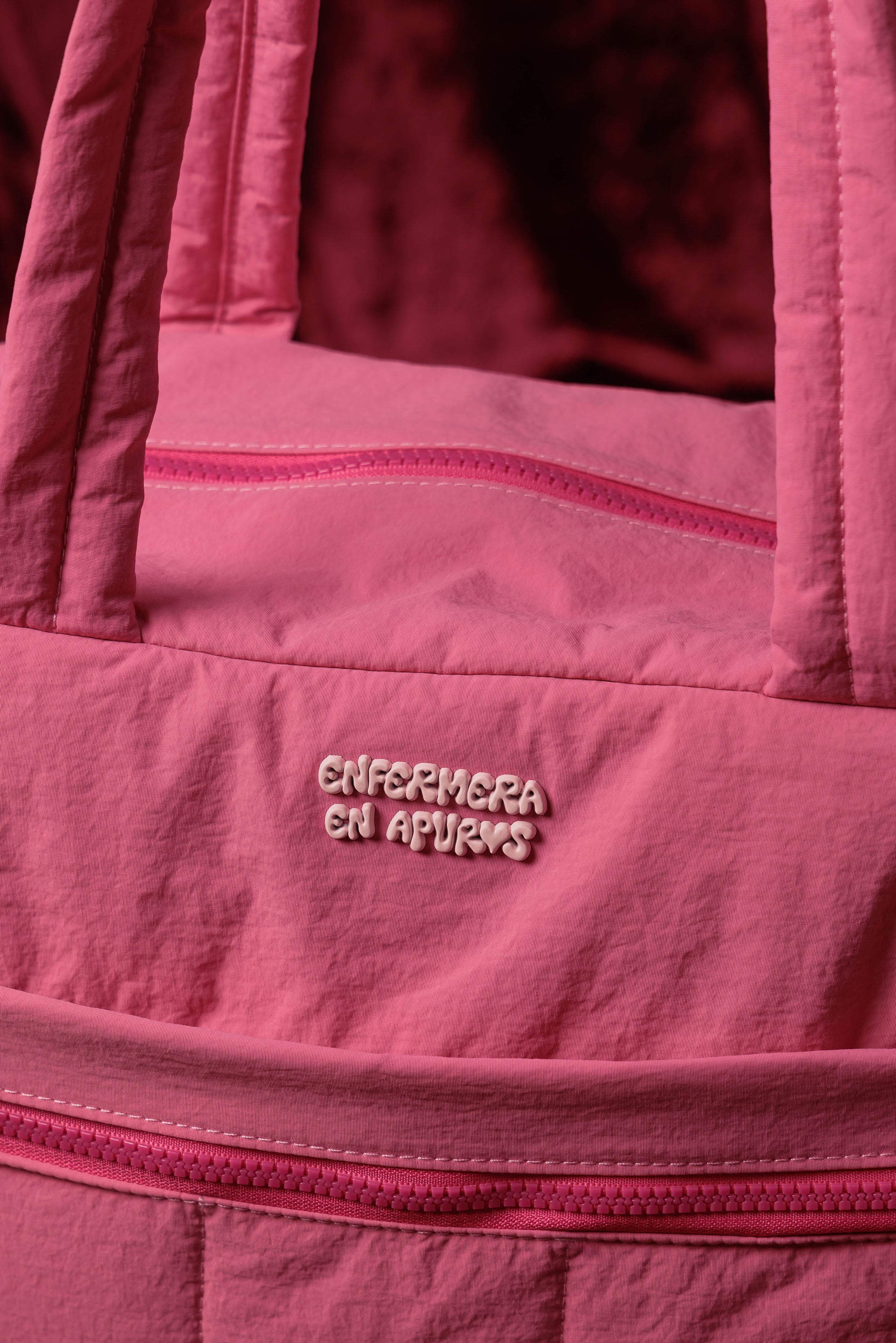 DUFFLE BAG - HOT PINK💗