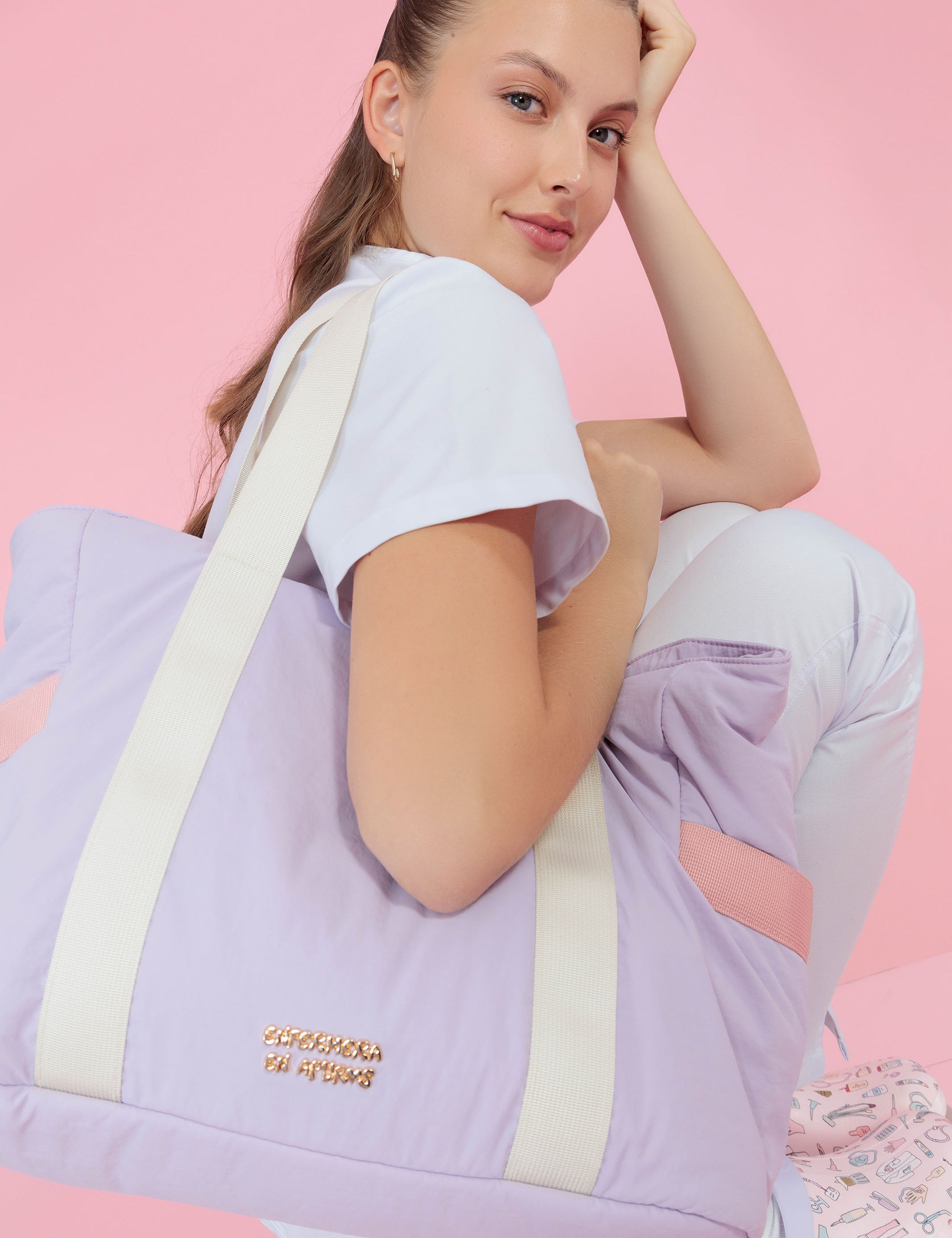 ClinicBag-0073_677967ad-a1d9-403d-b97f-24fdf6b75f74.jpg