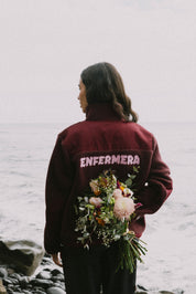 RELAXED BURGUNDY FLEECE JACKET - ENFERMERA