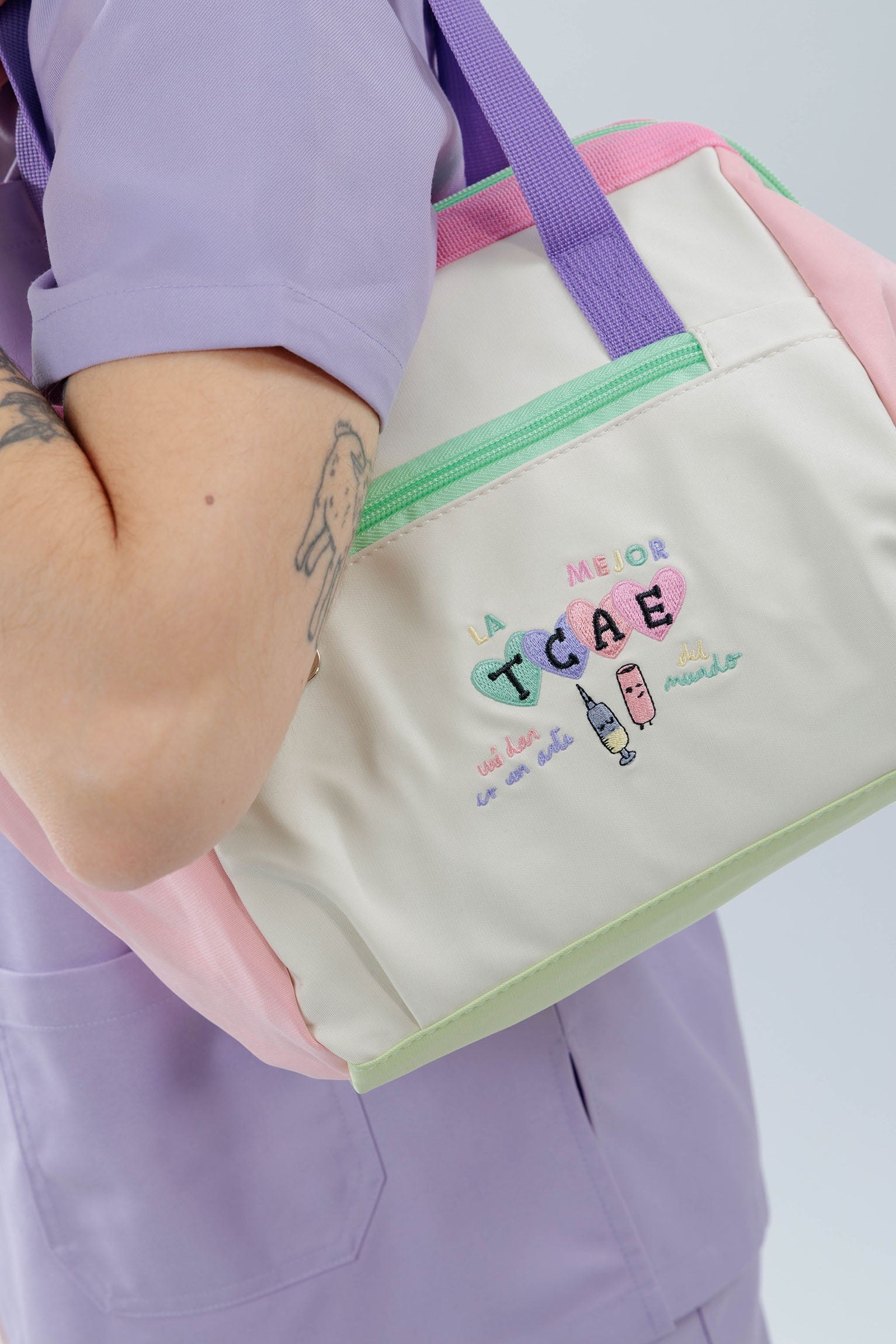 LUNCH BAG - EMBROIDERED "TCAE"