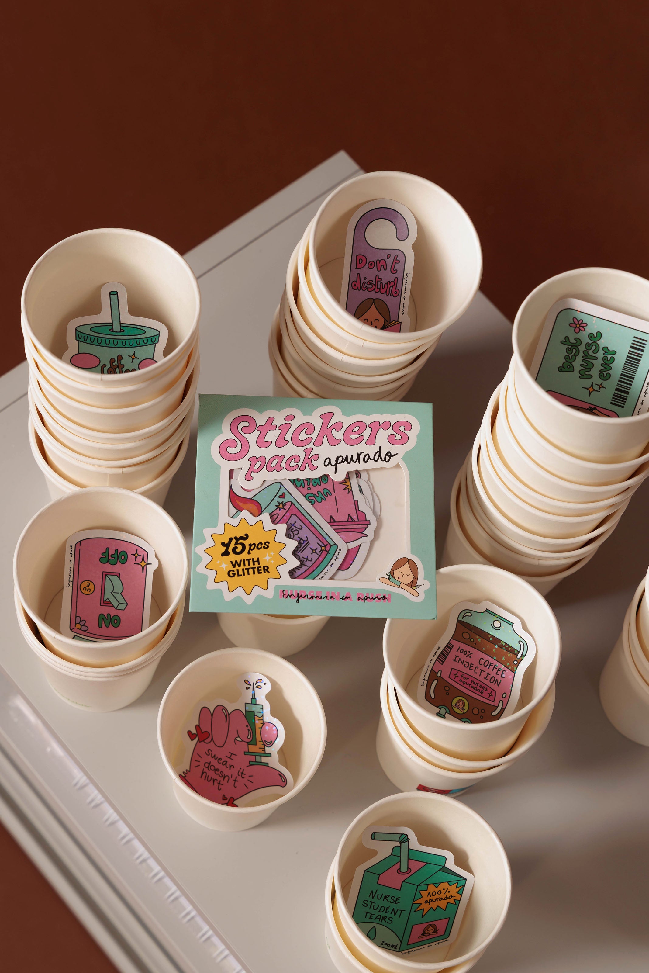PACK PEGATINAS NURSE IN A RUSH