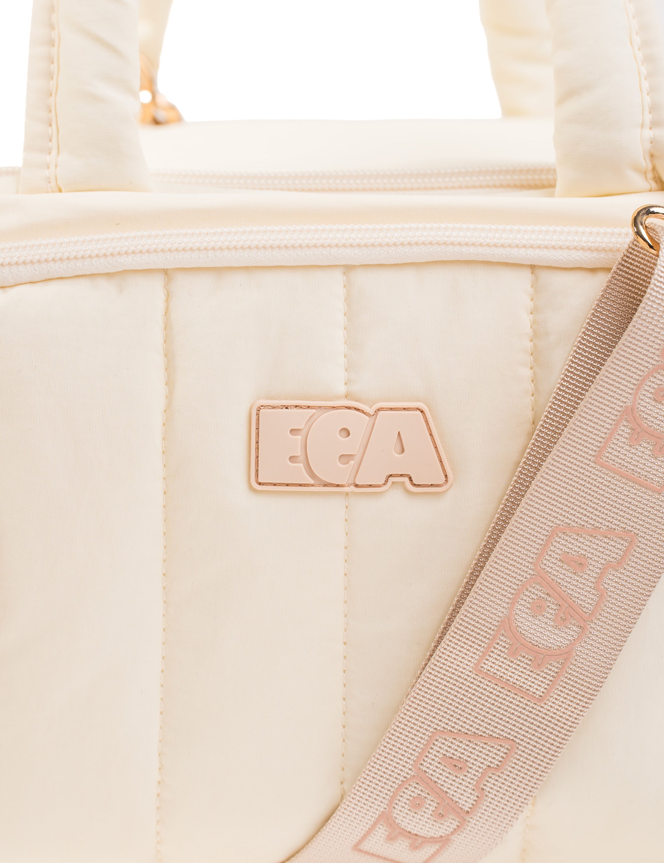 bolso_puffer_beige3.jpg