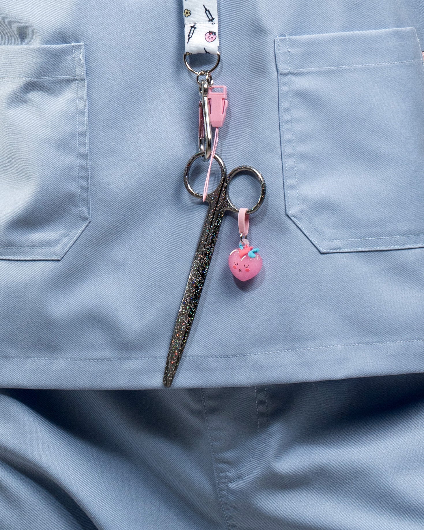 TIJERAS MAYO GLITTER - CORAXONXITO🩷