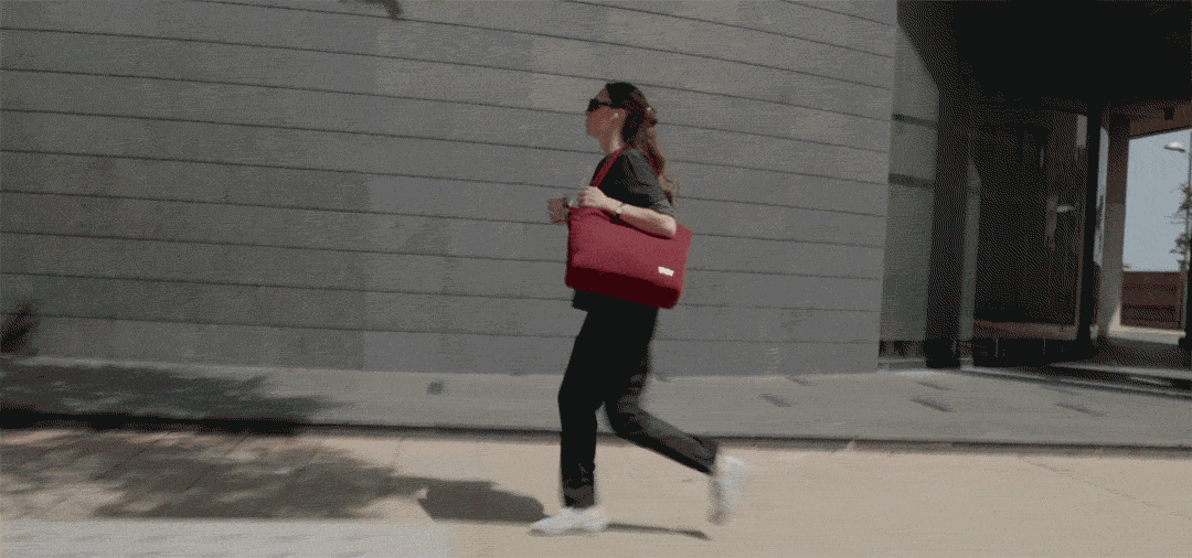 giff-burgundy1.gif